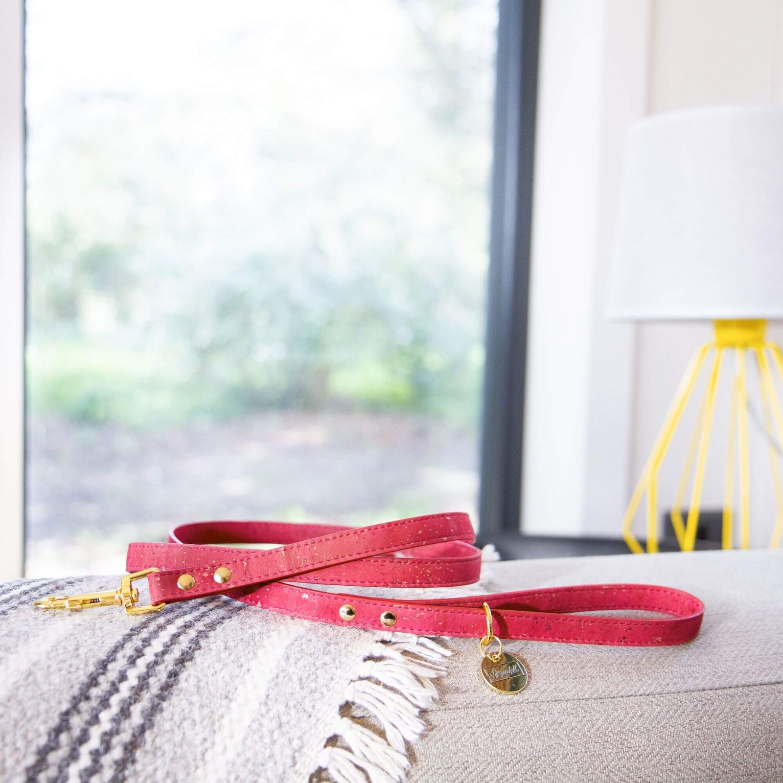 Luxury Lead For Cats - Supakit #style_strawberry-vegan-cork